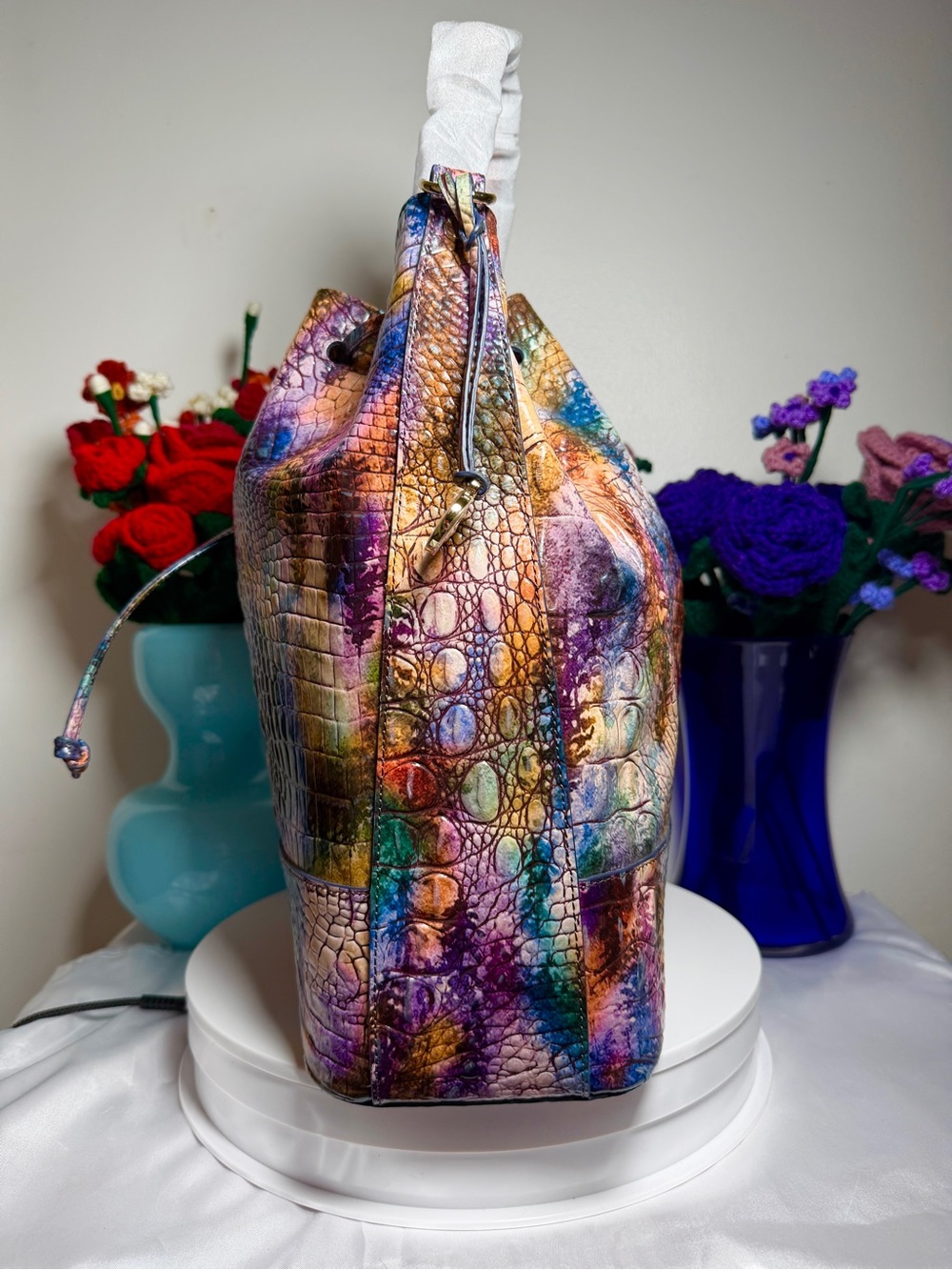 Brahmin Marlowe Bucket Bag in Fallstruck Melbourne Croc Embossed NWT and COA - Picture 5 of 10
